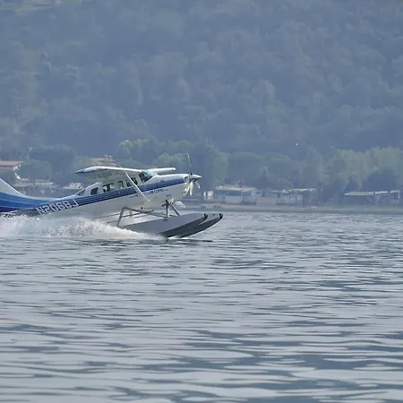 Bed & Breakfast La & 3*