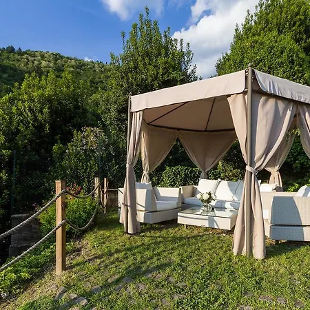 Bed & Breakfast La & Lake Como