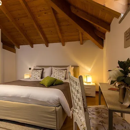 Bed & Breakfast La & 3*