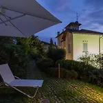La & 3* Lake Como