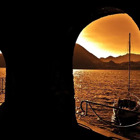 فندق مبيت وإفطار La & Lake Como