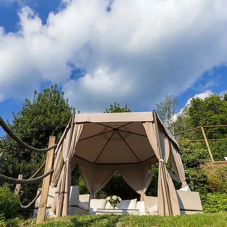 فندق مبيت وإفطار La &