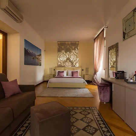 La & فندق مبيت وإفطار Lake Como