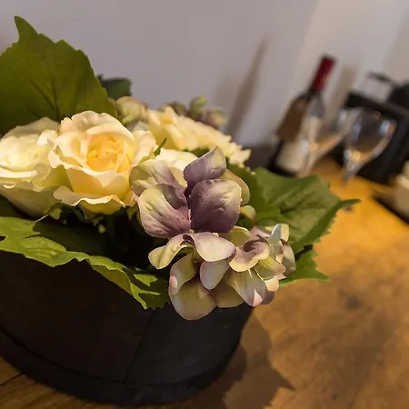 La & Nocleg ze śniadaniem