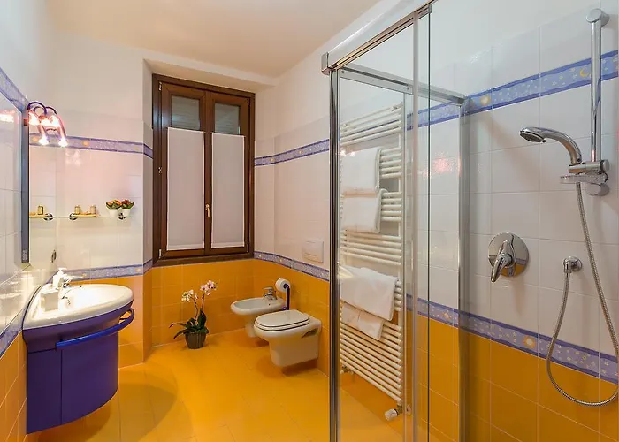 Bed & Breakfast La & 3*