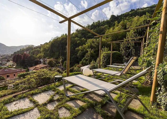 Bed & Breakfast La & 3*