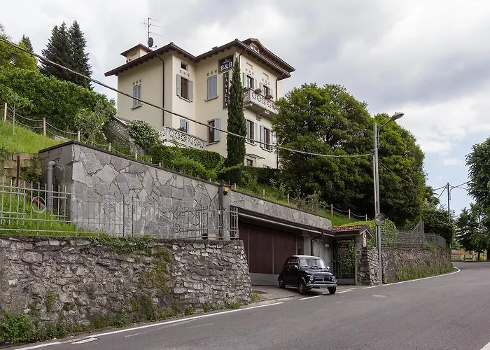 Bed & Breakfast La & Lake Como