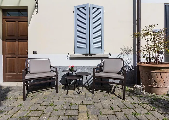 Bed & Breakfast La & Lake Como